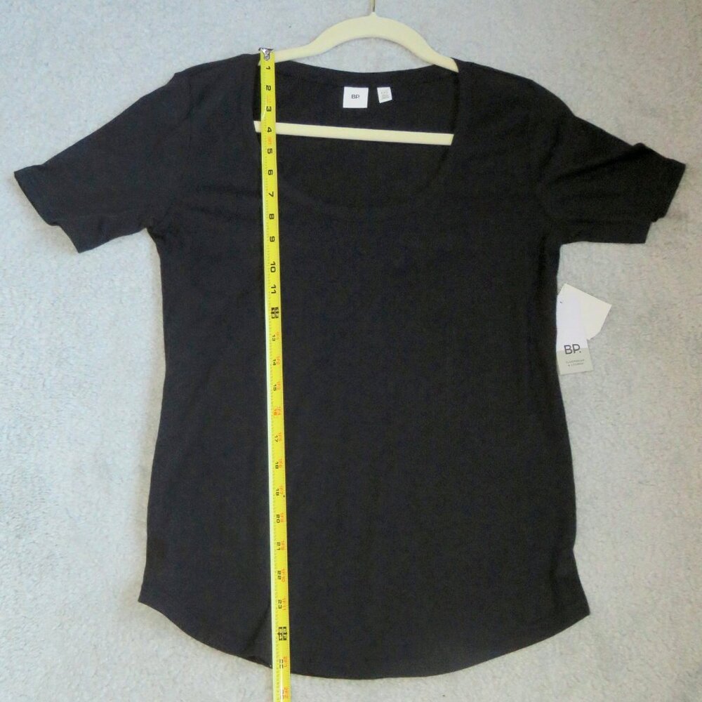 New NWT BP Nordstrom Black Short Sleeve Scoop Neck Tee Shirt Black XXS